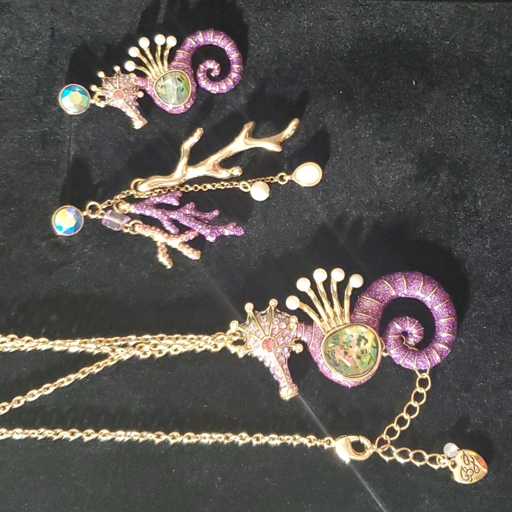 Betsey Johnson Seahorse Set